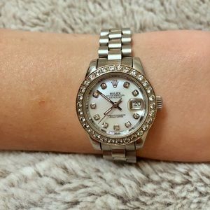 RESERVED trade for Libby 🤗 not avail otherwise!